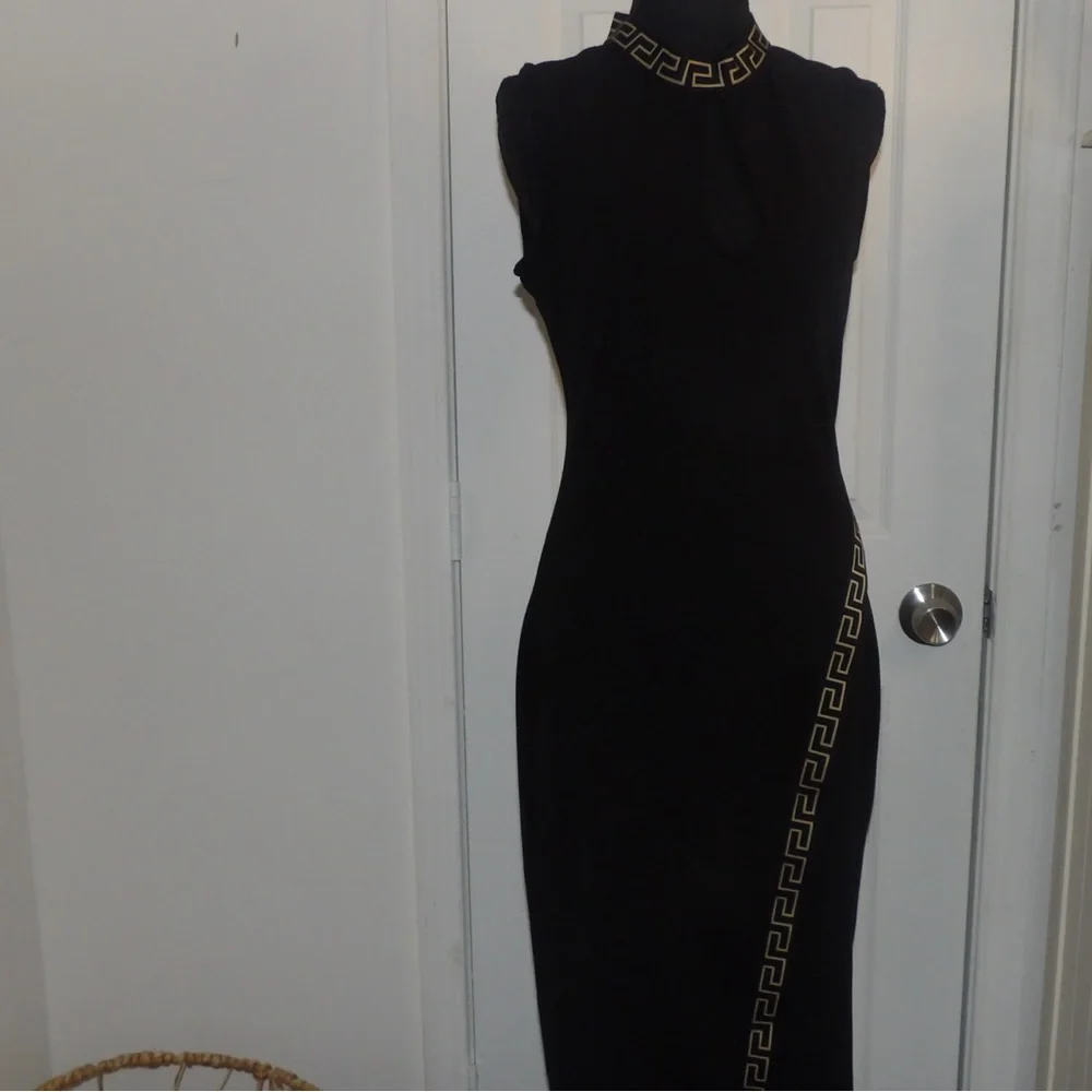 Valentino Black Asymmetrical  Sleeveless Dress - Picture 2 of 11